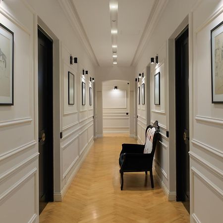 Arte Boutique Hotel Tiranë Ngoại thất bức ảnh