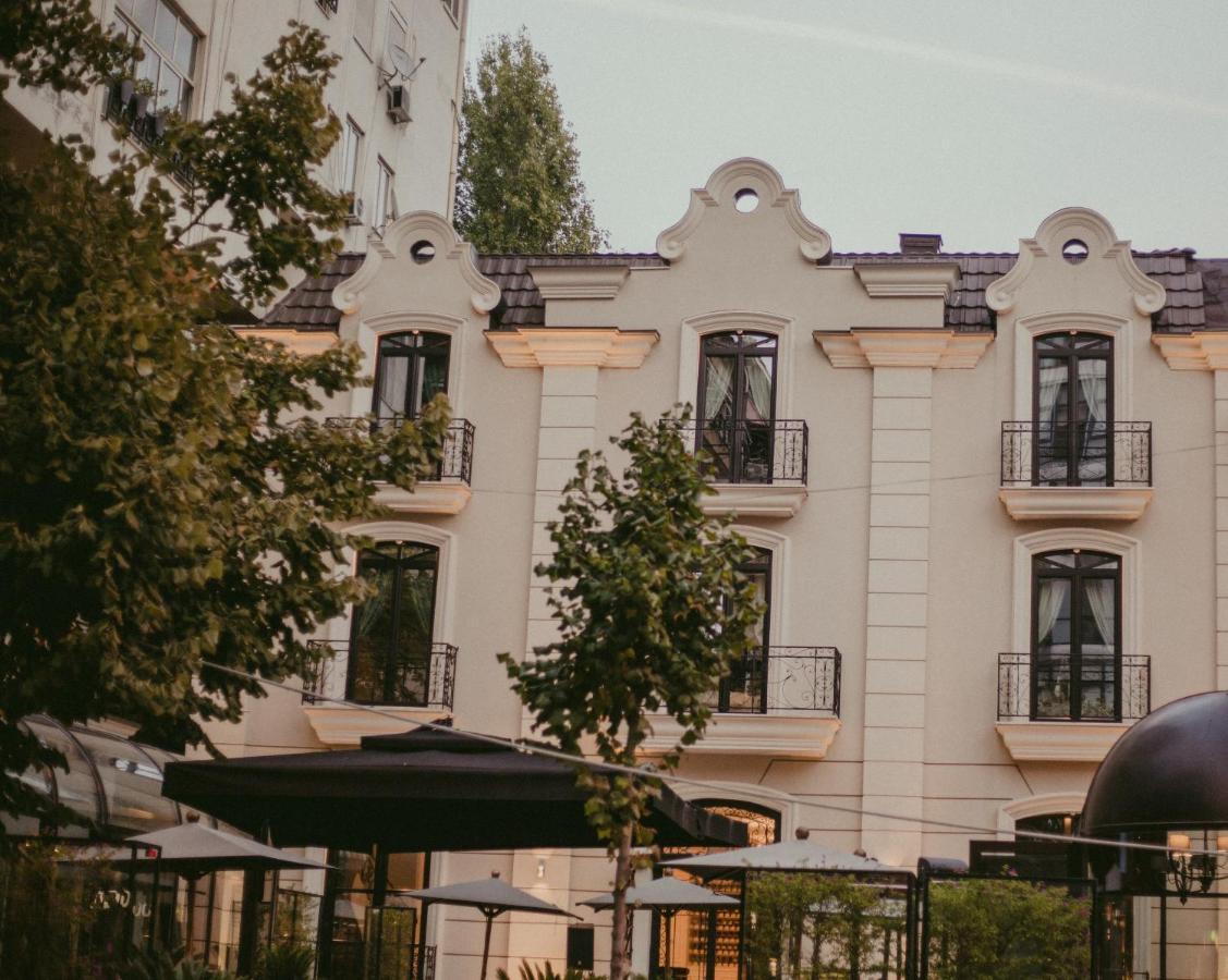 Arte Boutique Hotel Tiranë Ngoại thất bức ảnh