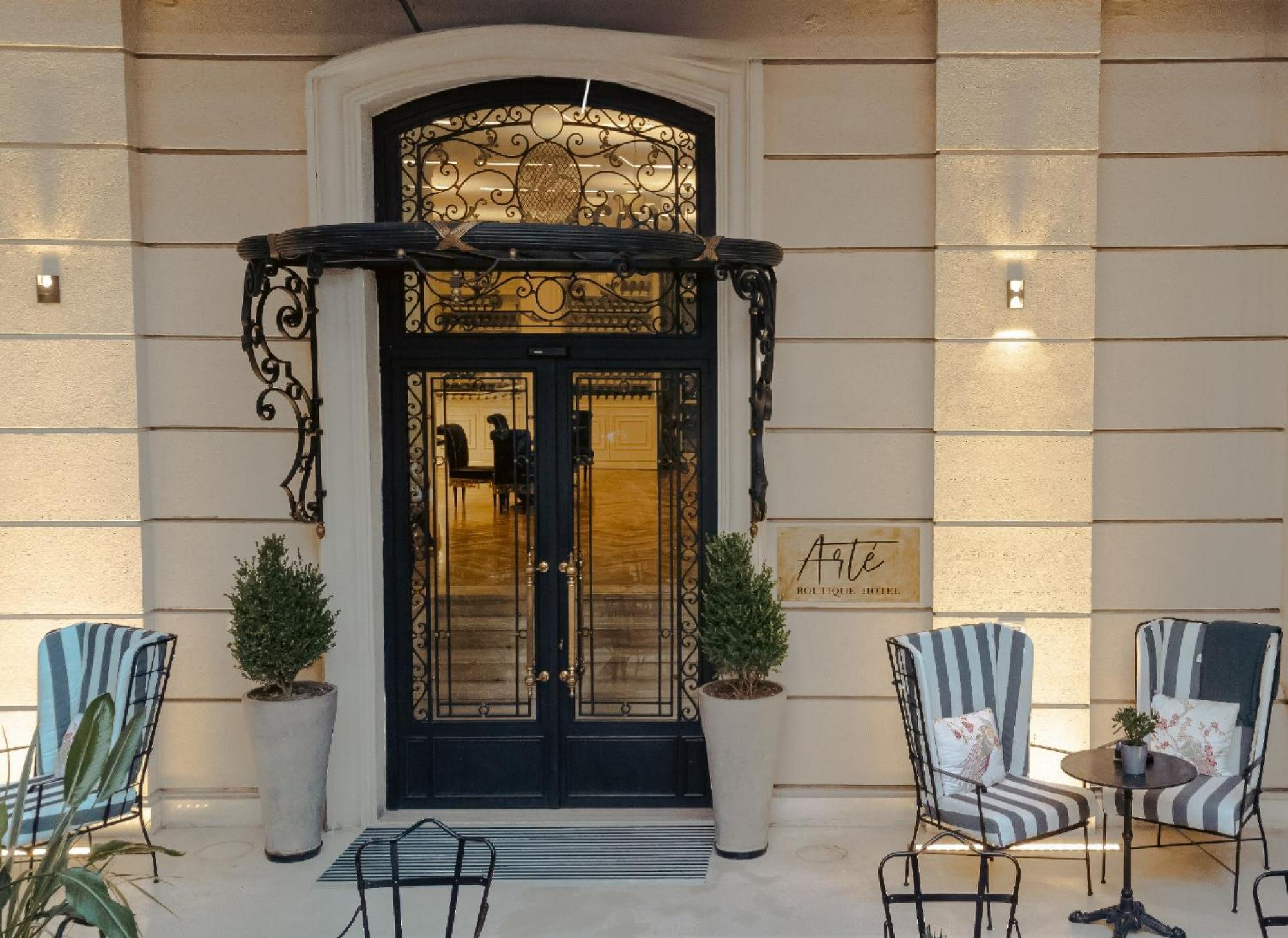 Arte Boutique Hotel Tiranë Ngoại thất bức ảnh