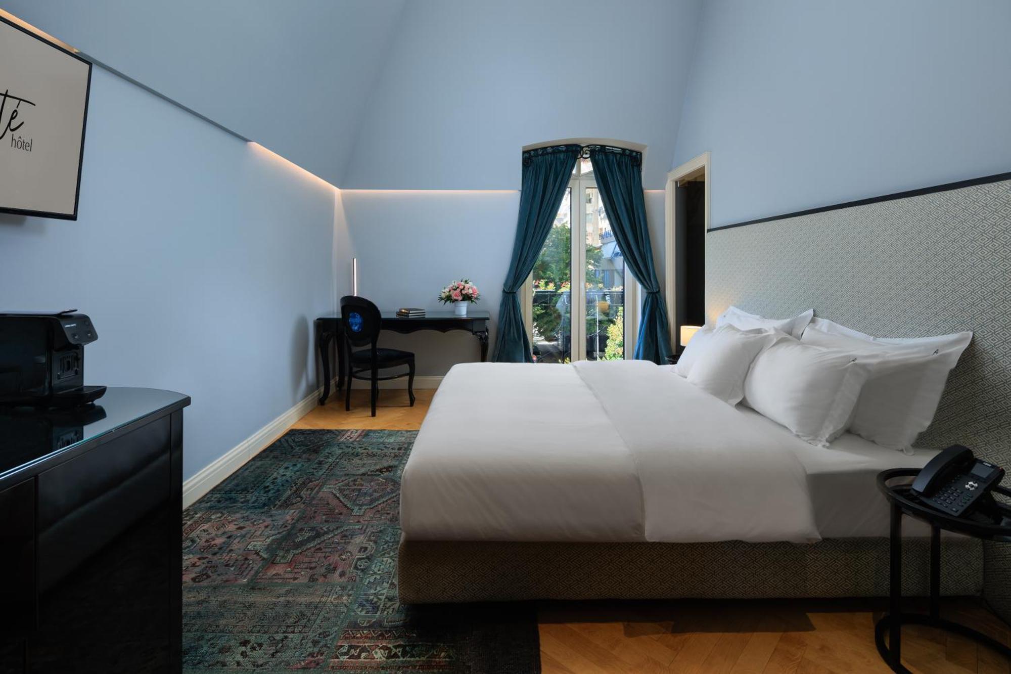 Arte Boutique Hotel Tiranë Ngoại thất bức ảnh