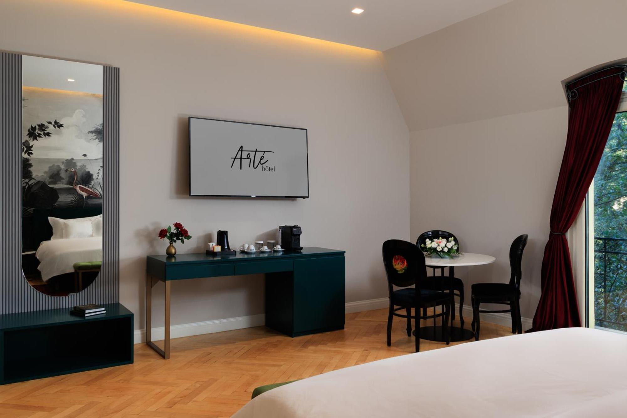 Arte Boutique Hotel Tiranë Ngoại thất bức ảnh